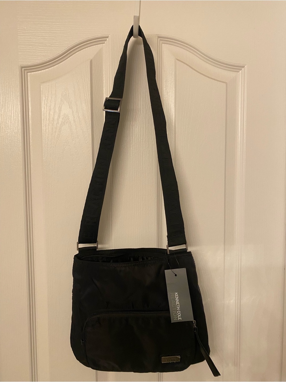 Kenneth Cole Black Nylon Messenger Crossbody